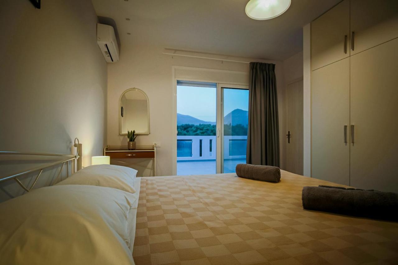 Villa Boviana With Private Swimming Pool Agios Sostis  Exterior photo