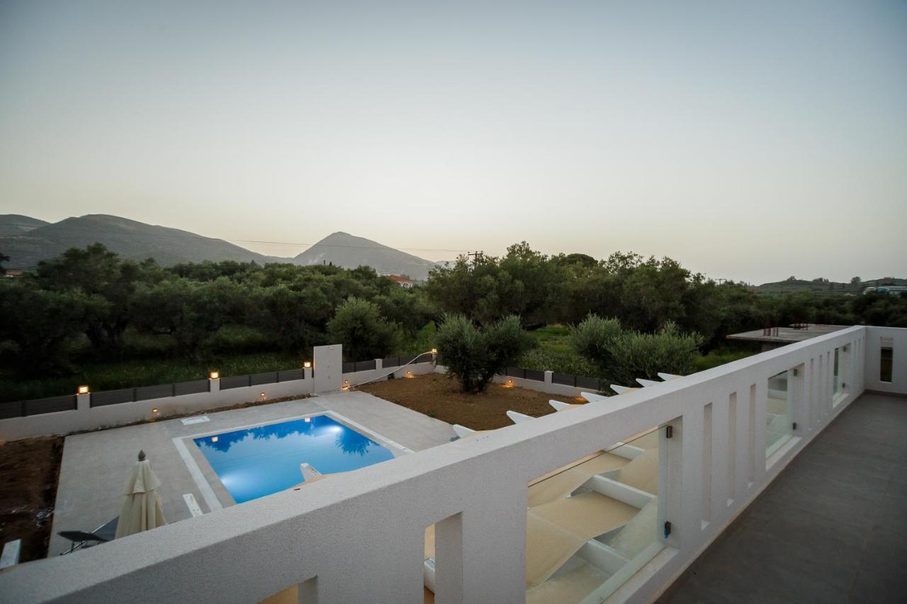 Villa Boviana With Private Swimming Pool Agios Sostis  Exterior photo