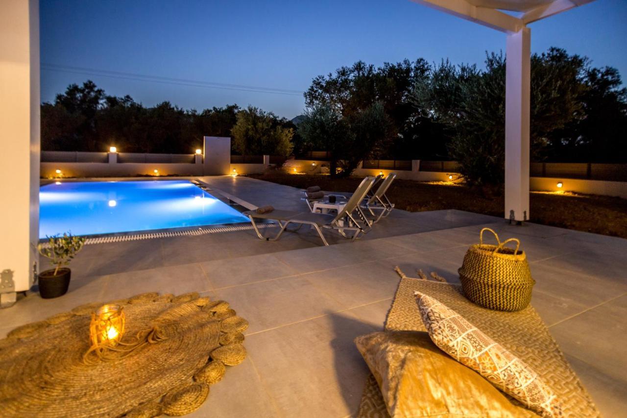 Villa Boviana With Private Swimming Pool Agios Sostis  Exterior photo